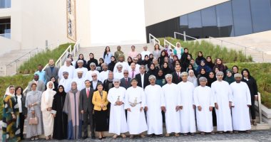 الصحة العمانية تعلق الخدمات العلاجية المقدمة للحالات الروتينية بسبب كورونا 