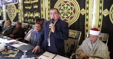 صور..سكرتير محافظة سوهاج فى مراسم صلح: الخصومات الثأرية أكبر معوق للتنمية