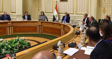 رئيس الوزراء يُتابع إجراءات تنمية قدرات العاملين بالجهاز الإدارى للدولة