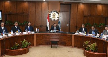 البترول: 170مليون دولار موازنة شركة قارون لتحقيق إنتاج 33 ألف برميل زيت خام يوميا