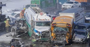 مصرع 2 وإصابة 70 آخرين فى حادث تصادم 200 مركبة بمونتريال بكندا