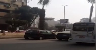النشرة المرورية.. كثافات متوسطة للسيارات بمحاور القاهرة والجيزة