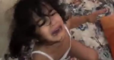 فنانة كويتية تعرض تبني الطفلة المعنفة من والدتها بالإمارات