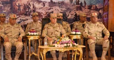 الفريق محمد فريد يشهد المرحلة الرئيسية لمشروع "بشير 21" بالجيش الثانى الميدانى