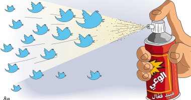 كاريكاتير صحيفة سعودية.. الوعى مبيد فعال للتخلف المنتشر بالسوشيال ميديا