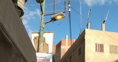 شكوى من إنارة أعمدة الإضاءة نهاراً بقرية سنهرة في القليوبية