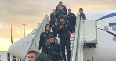 مطار القاهرة يستقبل بعثة الزمالك بالورود احتفالا بالسوبر المصري