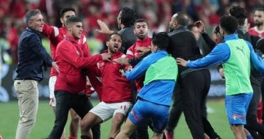أزمة عقوبات مباراة السوبر تتصاعد.. الأهلى يبدأ تحركاته القانونية بتظلم للجبلاية.. الزمالك يرفض الاعتراف بها ويؤكد بطلان لائحة الانضباط.. واتحاد الكرة: القرارات قانونية 100% وأعلنا اللائحة 20 سبتمبر