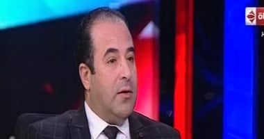 رئيس لجنة الاتصالات بالبرلمان: يوجد 10 ملايين حساب وهمى على "فيس بوك"