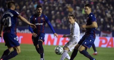 ليفانتى ضد ريال مدريد.. رعونة نجوم الملكى تحرمه من تقدم مريح بالشوط الأول