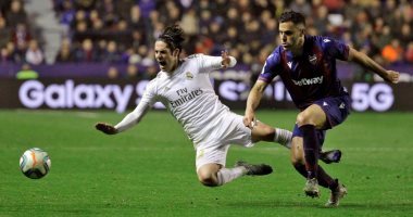 مواجهتا ريال مدريد ضد ليفانتى وآرسنال ضد مان يونايتد حديث صحف أوروبا
