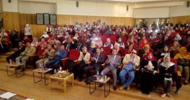صور .. نائب محافظ الوادى الجديد تشهد الاحتفال باختيار 2020 عاما للتمريض 
