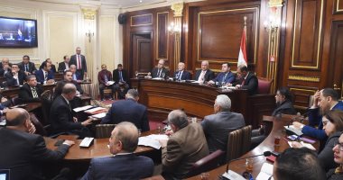 تقرير برلمانى يوصى بخفض أسعار الغاز والكهرباء والضريبة العقارية للمصانع