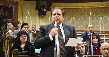 محمد أبو العينين يؤدى اليمين أمام البرلمان بعد فوزه بـ"تكميلية الجيزة"