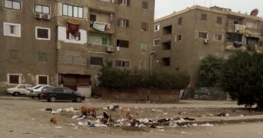 حى السلام يزيل أكوام القمامة فى أطلس 3 والأهالى يطالبون بصندوق لتجميعها