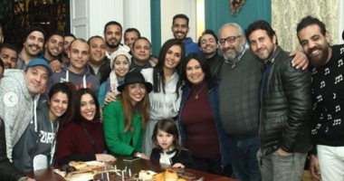 حلا شيحة عن احتفال فريق عمل "دهب عير" بعيد ميلادها: "أجمل لحظات حياتى"