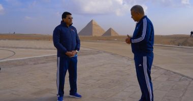 سمير عمر يحاور وزير الشباب والرياضة تحت سفح الهرم فى حلقة شبابية من أهل مصر