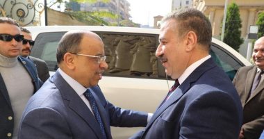 وزير التنمية المحلية يصل المنوفية لتفقده مصنع تدوير القمامة بأبو خريطة (صور)