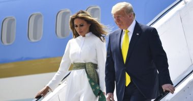 طقوس الهنود تربك مائدة الرئيس الأمريكى فى نيودلهى.. سى إن إن: اعتاد تناول اللحوم بشكل دائم.. رئيس وزراء الهندى "نباتى بامتياز".. ومصدر مقرب من الرئيس الأمريكى: يصعب عليه التفريط فى طبق شرائح "الستيك"
