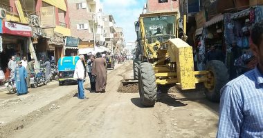 صور.. حملة لرفع الاشغالات بشوارع أحمد عرابى والسنترال القديم فى الأقصر