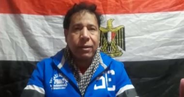 فيديو.. إسلام خليل ينعى مبارك على طريقة "شعبولا"