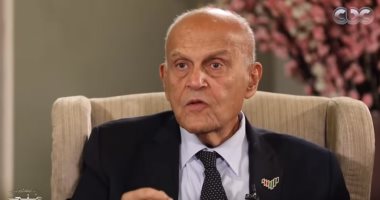 مجدي يعقوب: استعين بآراء فرق التمريض فى العمل وحريص على إعطائهم حقهم دائما