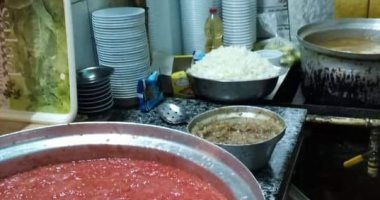  صور.. ضبط مواد غذائية فاسدة وإصلاح أجهزة طبية معطلة بمستشفى حميات سوهاج