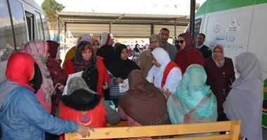 توقيع الكشف الطبى وتثقيف 6027 سيدة بمبادرة صحة المرأة فى الوادى الجديد 