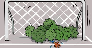 كاريكاتير صحيفة كويتية.. كورونا يقتل كرة القدم