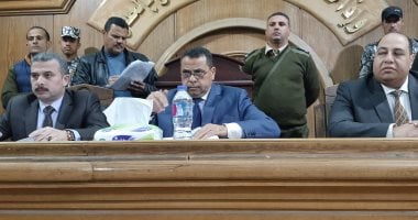 المشدد 5 سنوات لطالب جامعى وعامل لحيازتهما الحشيش بالعاشر من رمضان