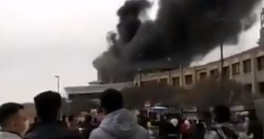 مصرع 5 أشخاص وإصابة 38 آخرين إثر حريق فى مبنى سكني بمدينة "قم" الإيرانية