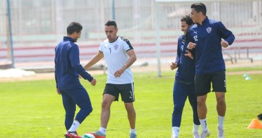 القميص سادة بخطين.. الزمالك يتسلم زيه الجديد قبل مواجهة الترجى التونسى
