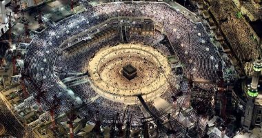 نصائح للعائدين من مكة للوقاية من كورونا.. السخونية وصعوبة التنفس من أعراض المرض.. البس الكمامة واغسل يديك بانتظام.. العطس والسعال فى مناديل ورق.. واعزل نفسك 14 يوما بالمنزل حال الاشتباه فى إصابتك بالعدوى
