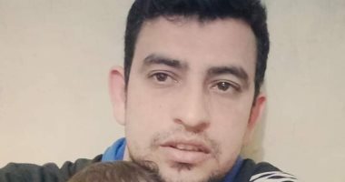 صور.. شهيد جديد للشهامة.. شاب حاول إنقاذ سباك من الموت فيتعرض لاختناق فى بالوعة صرف بكرداسة.. شقيقه: أصيب بغيبوبة ومات بعد 10 أيام.. ووالدته قلبها حس بتعرضه لحادث خلال أدائها العمرة وودعته قبل دفنه بدقائق  