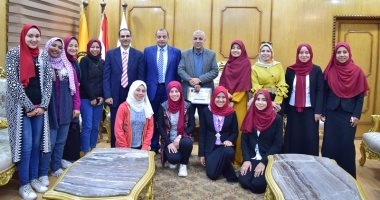مجلس جامعة بنى سويف يكرم مشروعات الفرق البحثية بكلية علوم الأرض