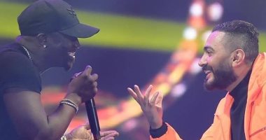 "نورك يا تيمو".. Akon يرد باللغة العربية على تامر حسنى بعد حفلتهما بجدة