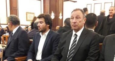 محمود الخطيب وطاهر أبو زيد وأحمد حسن ومحمد زيدان يشاركون في عزاء مبارك
