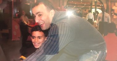 هذا الشبل من ذاك الأسد.. أحمد السقا وابنه ياسين علاقة صداقة قوية 