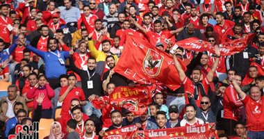 بلاغ ضد اللاعب السابق أسامة حسن لظهوره عاريا بمقطع فيديو وسبه جمهور الأهلى