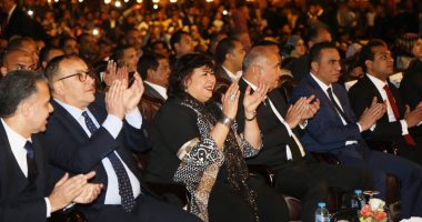وائل السمرى يكتب من قلب الصعيد.. مهرجان دندرة يهزم حفل استاد القاهرة.. الثقافة تحرز هدفا فى مرمى التخلف والعشوائية بالفن الراقى.. مدحت صالح يتفوق على نفسه.. وبلاك تيما تؤكد انتماء الشباب لأفريقيا والقناوية نمر1
