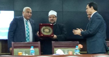 وزير الأوقاف: الحيادية فى قضايا الوطن خيانة والإيجابية واجب شرعي.. صور