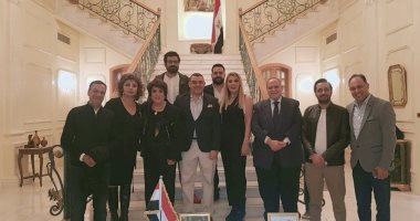 نادية الجندى و نبيلة عبيد فى ضيافة السفير المصرى بلبنان 