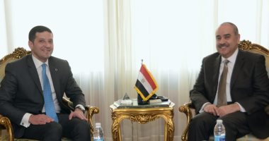 وزير الطيران يبحث مع رئيس هيئة الاستثمار آليات التعاون المشترك    