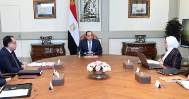 السيسى يتابع تطورات "كورونا" ويوجه بتشديد الرقابة الصحية على منافذ دخول البلاد