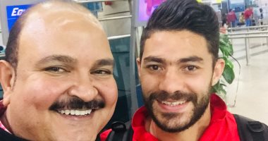 وصول لاعبي النادي الأهلي مطار القاهرة استعدادا للسفر لجنوب أفريقيا.. صور 
