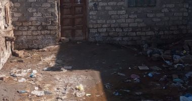حياه كريمة".. قارئة من الفيوم تطلب توفير مسكن بديل بعيدا عن الرطوبة 
