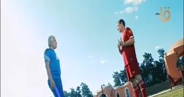 شاهد.. "الإبراشى" يشارك تدريبات رياضية مع "بهادر" أكبر لاعب في العالم