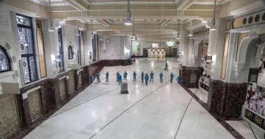 أعمال تعقيم واسعة بالحرم المكى فى إطار مواجهة كورونا