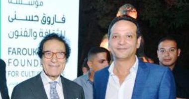 روعة العرض وجمال الصورة في معرض فاروق حسنى بتوقيع إيهاب اللبان