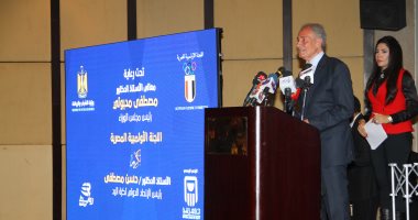 اللجنة الأولمبية تمنح حسن مصطفى الرئاسة الشرفية مدى الحياة.. صور